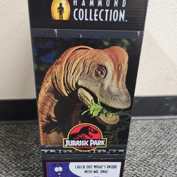 Mattel Jurassic World Hammond Collection Brachiosaurus - Picture 3 of 3